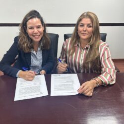 Firma de convenio con Funda Hígado América